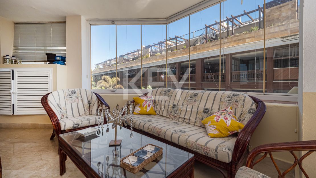 Квартира на первой линии пляжа в Ла Эррадура, Пуэрто Банус на продажу