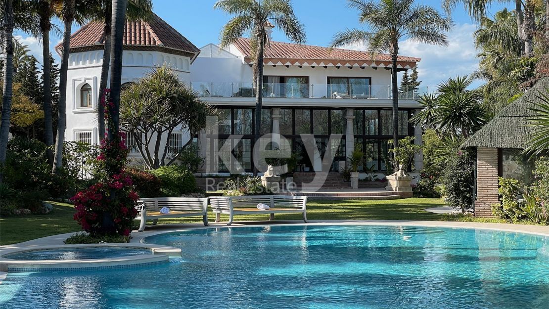 Luxury Villa for short term rentals in Marbella - Puerto Banus