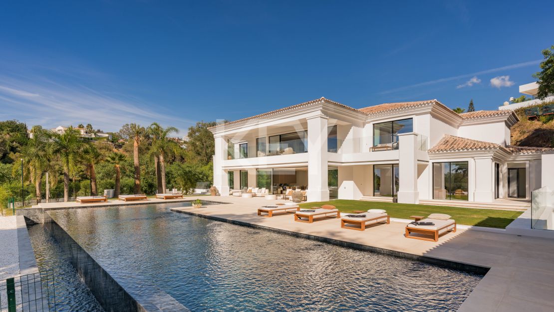 Villa de lujo en venta a tan solo unos pasos de La Quinta Golf