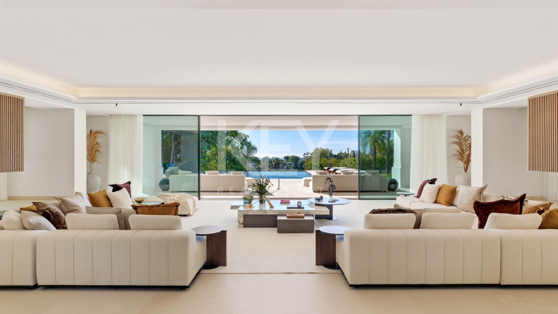 Villa de lujo en venta a tan solo unos pasos de La Quinta Golf