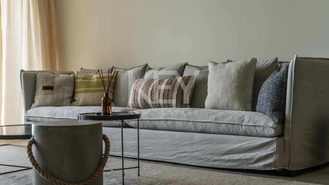 Un Hermoso Apartamento en Planta Baja en Palo Alto, Ojén, con Impresionantes Vistas al Mar para Alquiler a Largo Plazo