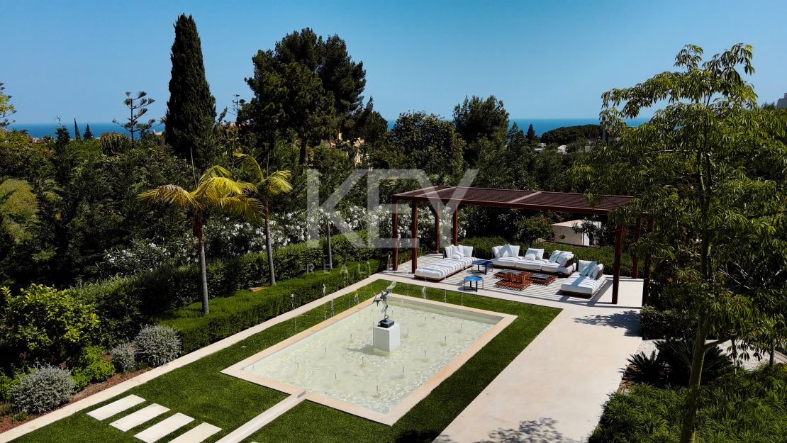 Вилла Queen: роскошная вилла для отдыха с джакузи на крыше, кинотеатром и СПА в Cascada de Camoján