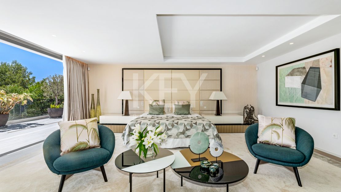 Вилла Queen: роскошная вилла для отдыха с джакузи на крыше, кинотеатром и СПА в Cascada de Camoján