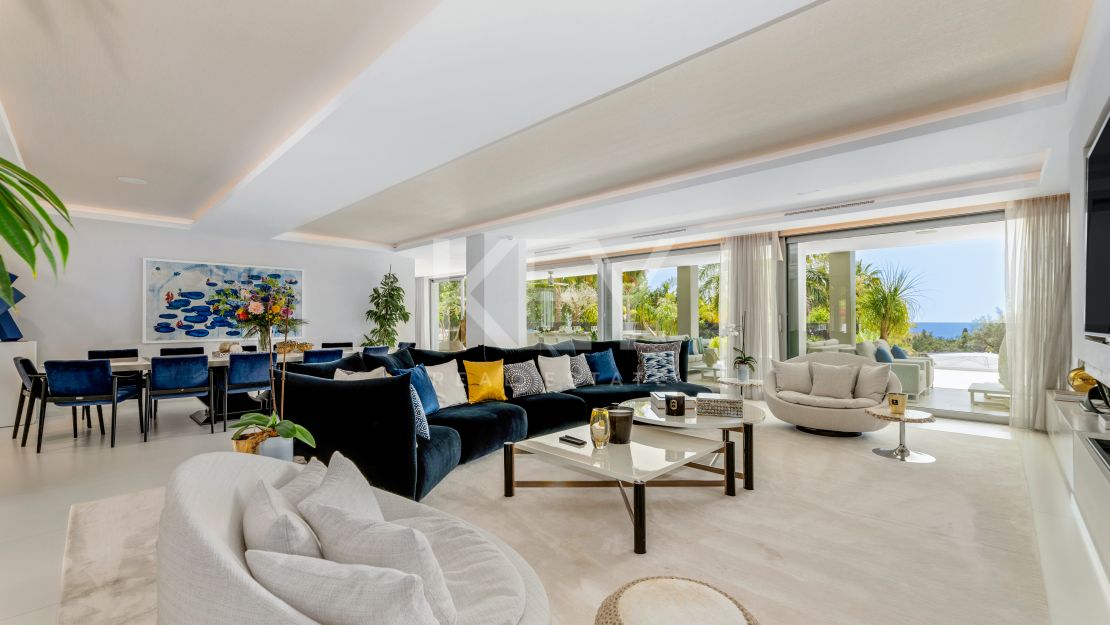 Вилла Queen: роскошная вилла для отдыха с джакузи на крыше, кинотеатром и СПА в Cascada de Camoján