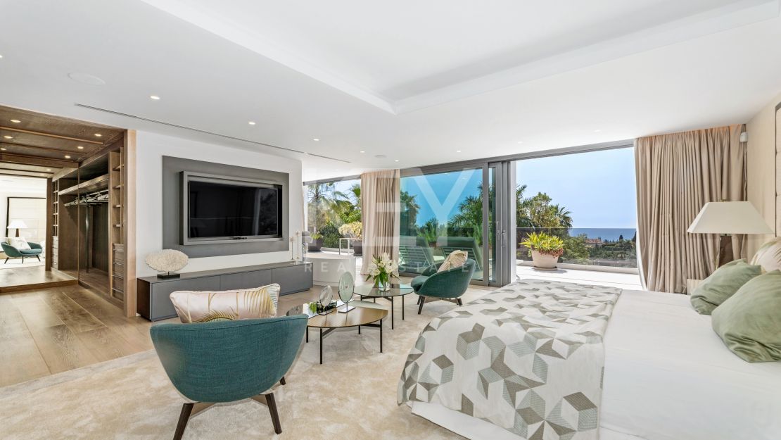 Вилла Queen: роскошная вилла для отдыха с джакузи на крыше, кинотеатром и СПА в Cascada de Camoján