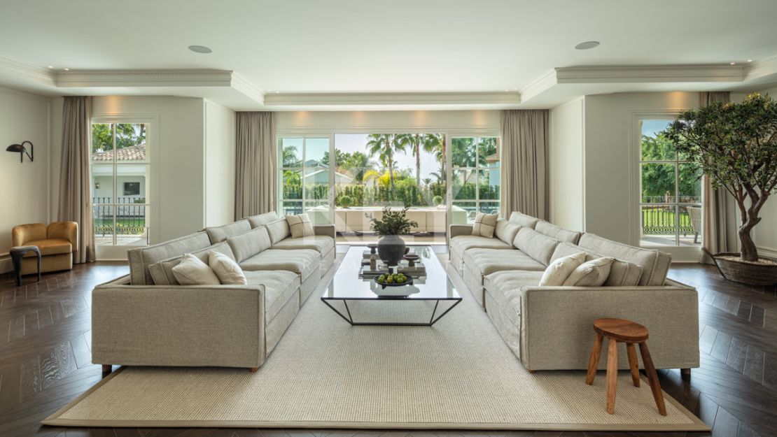 New exclusive Villa for Sale in Golden Mile, Sierra Blanca, Marbella 