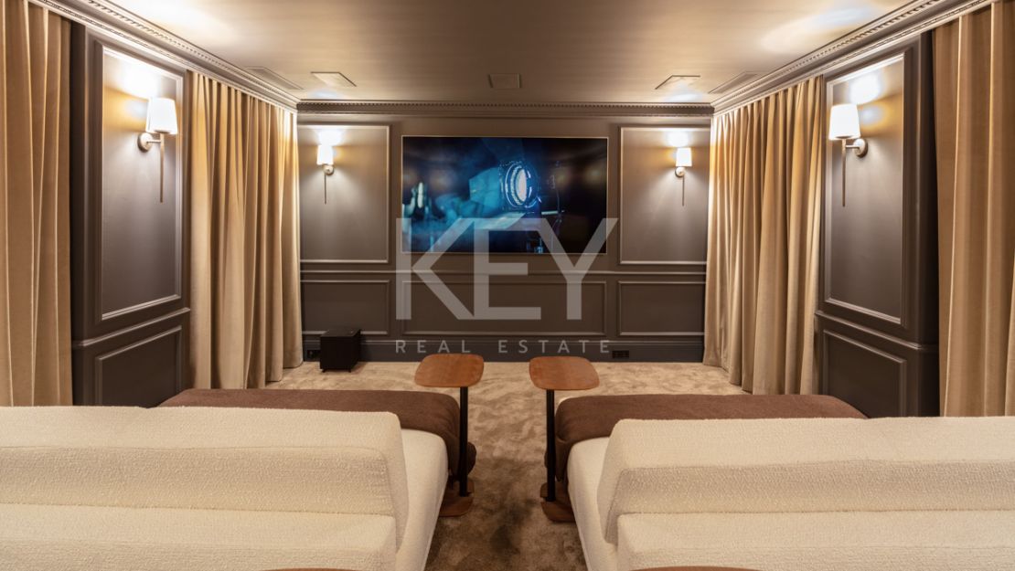 New exclusive Villa for Sale in Golden Mile, Sierra Blanca, Marbella 