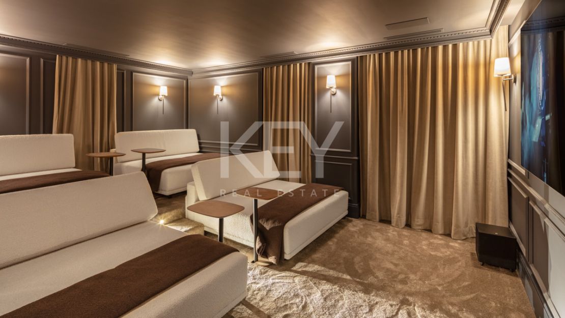 New exclusive Villa for Sale in Golden Mile, Sierra Blanca, Marbella 