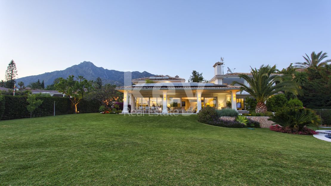Unique villa in Nagueles, for long term or several months rentals