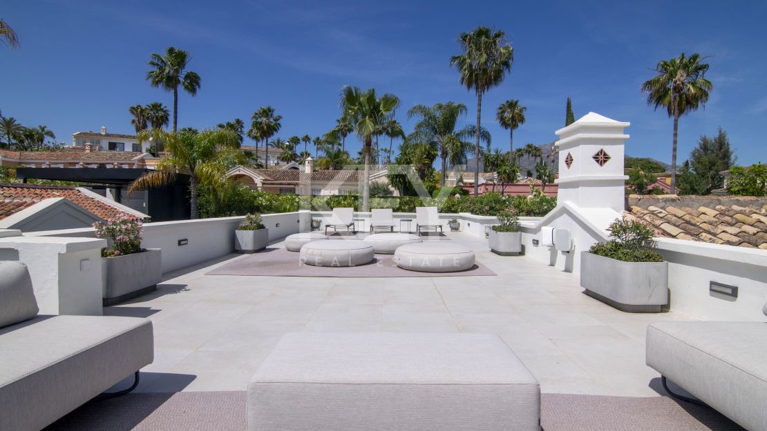 Красивая приватная вилла с 3 спальнями в Новой Андалусии на продажу