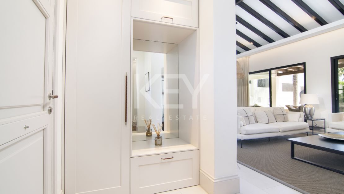 Красивая приватная вилла с 3 спальнями в Новой Андалусии на продажу