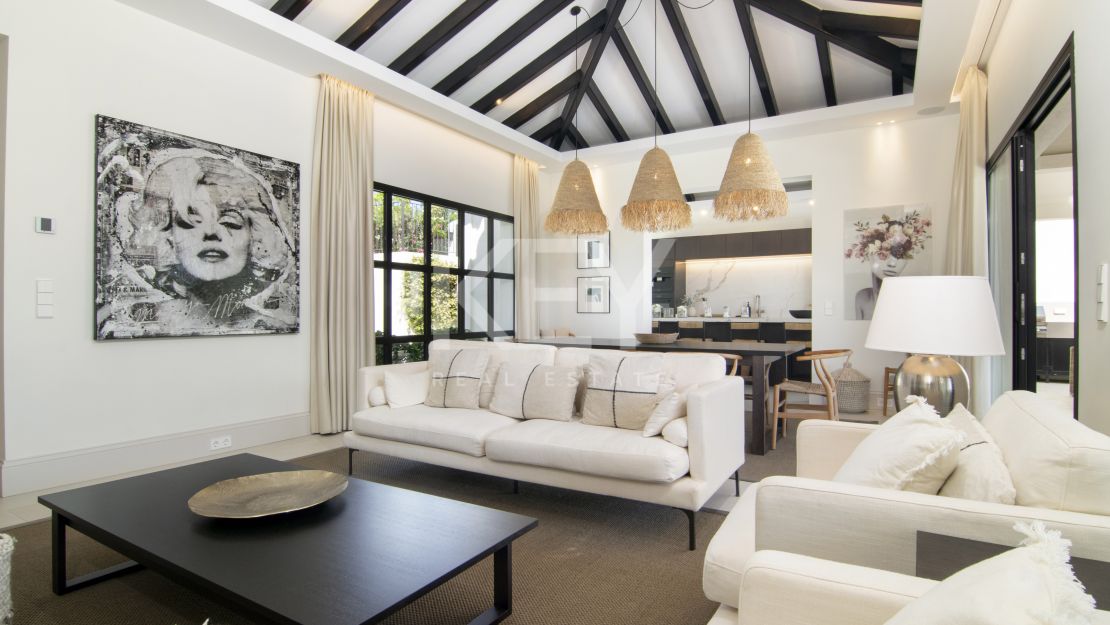 Красивая приватная вилла с 3 спальнями в Новой Андалусии на продажу