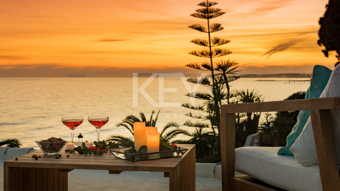 A beachfront oasis of luxury - unmatched amenities, stunning views, and impeccable service in Marbella Golden Mile