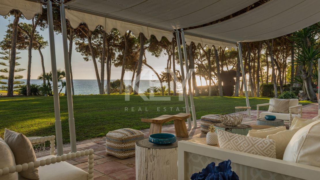 A beachfront oasis of luxury - unmatched amenities, stunning views, and impeccable service in Marbella Golden Mile