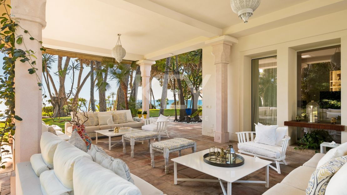 A beachfront oasis of luxury - unmatched amenities, stunning views, and impeccable service in Marbella Golden Mile