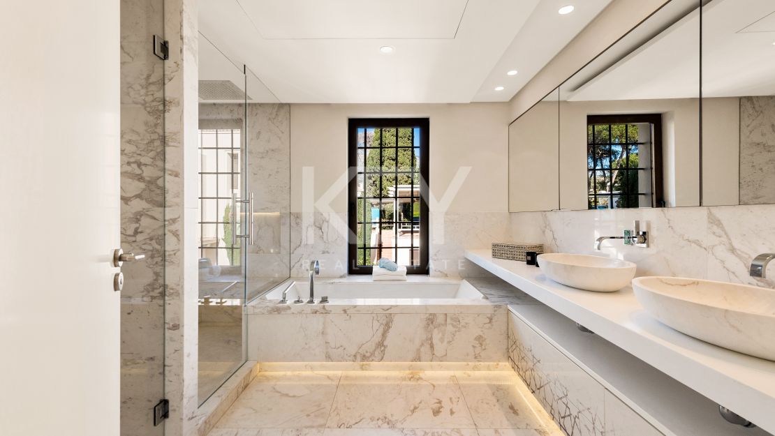 A beachfront oasis of luxury - unmatched amenities, stunning views, and impeccable service in Marbella Golden Mile