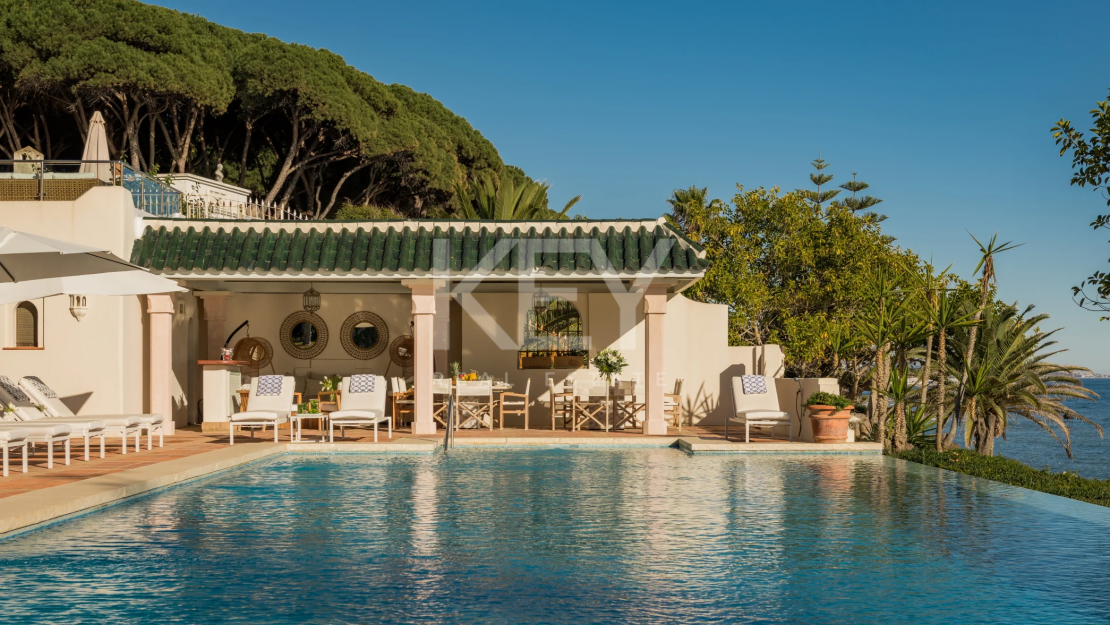 A beachfront oasis of luxury - unmatched amenities, stunning views, and impeccable service in Marbella Golden Mile