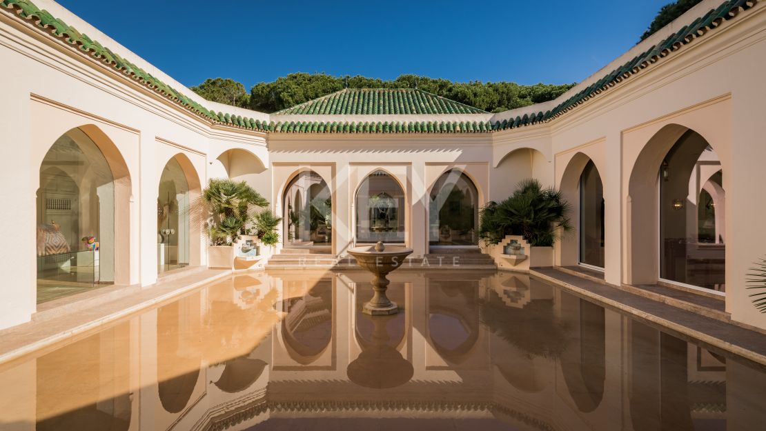 A beachfront oasis of luxury - unmatched amenities, stunning views, and impeccable service in Marbella Golden Mile