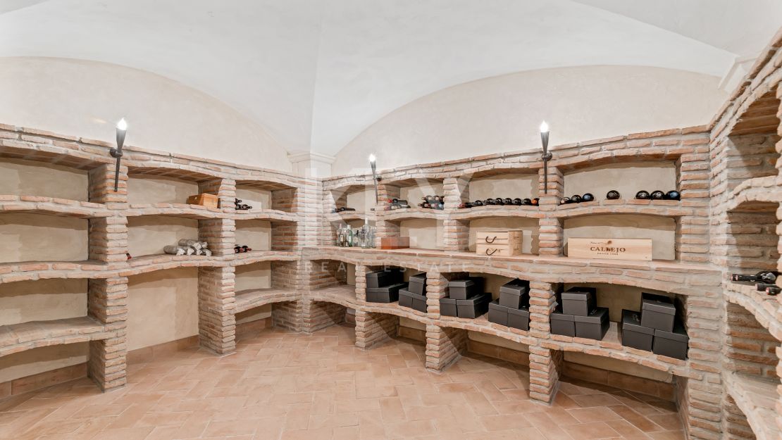 Вилла Фэнтези: Грандиозная вилла с впечатляющими удобствами в Сьерра-Бланке