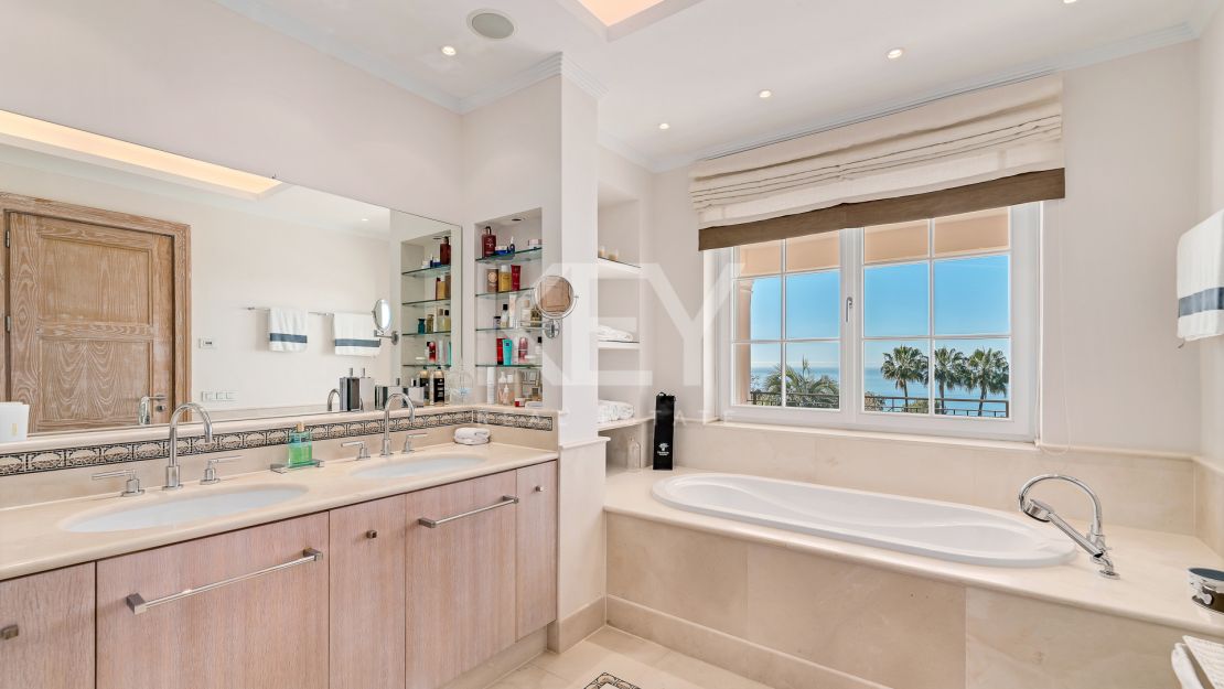 Вилла Фэнтези: Грандиозная вилла с впечатляющими удобствами в Сьерра-Бланке