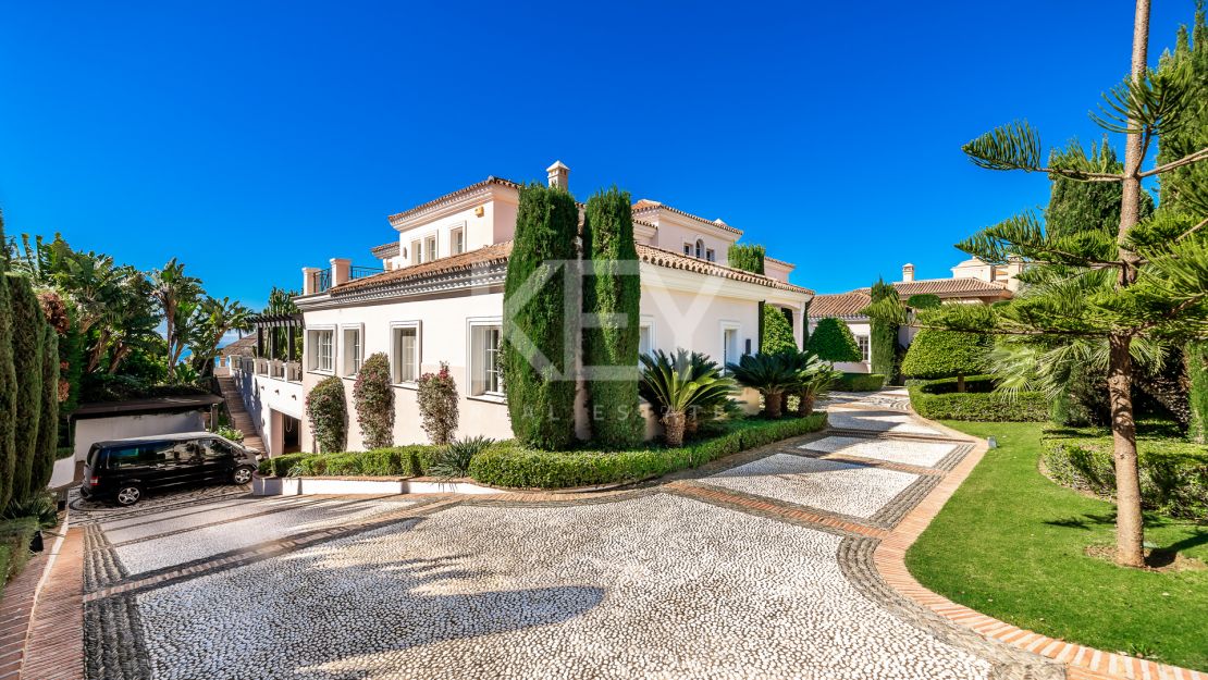 Вилла Фэнтези: Грандиозная вилла с впечатляющими удобствами в Сьерра-Бланке