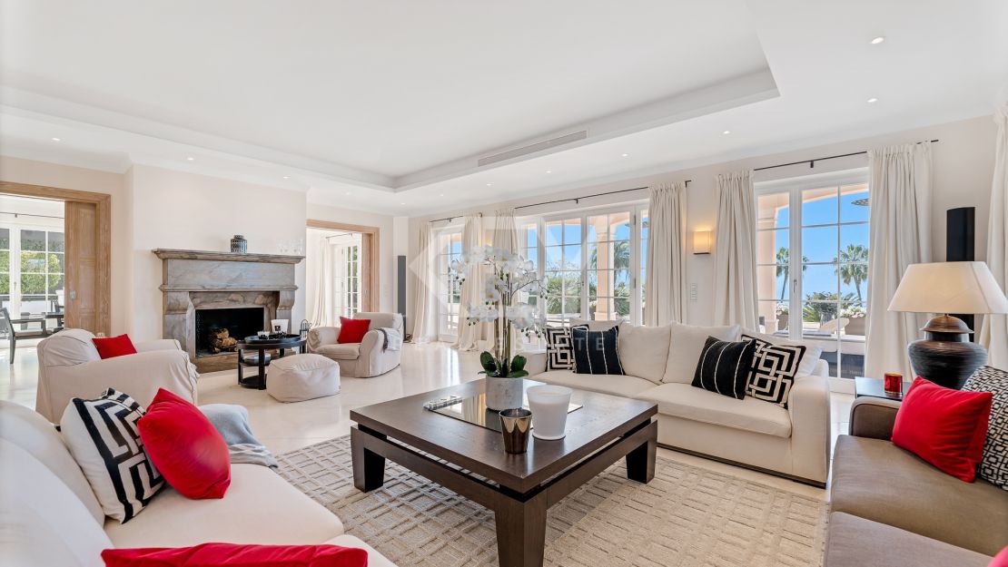 Вилла Фэнтези: Грандиозная вилла с впечатляющими удобствами в Сьерра-Бланке