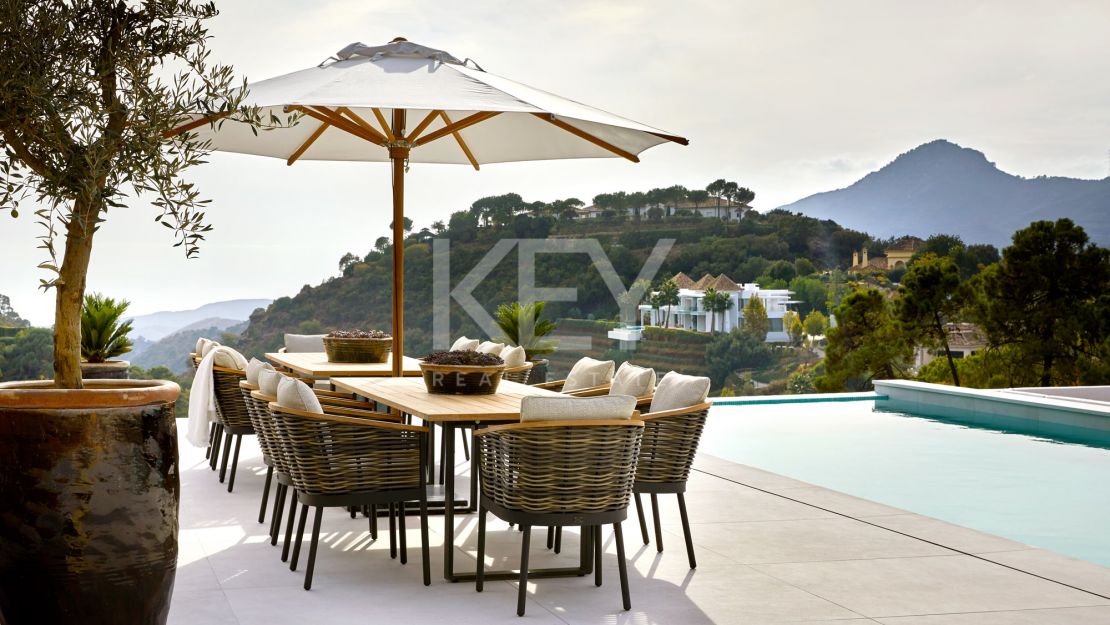 Exquisite Mediterranean Villa for rent in La Zagaleta with Breathtaking Sea and Golf Views