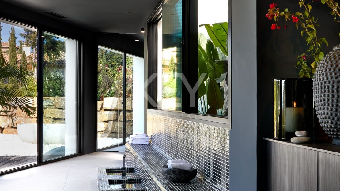 Exquisite Mediterranean Villa for rent in La Zagaleta with Breathtaking Sea and Golf Views