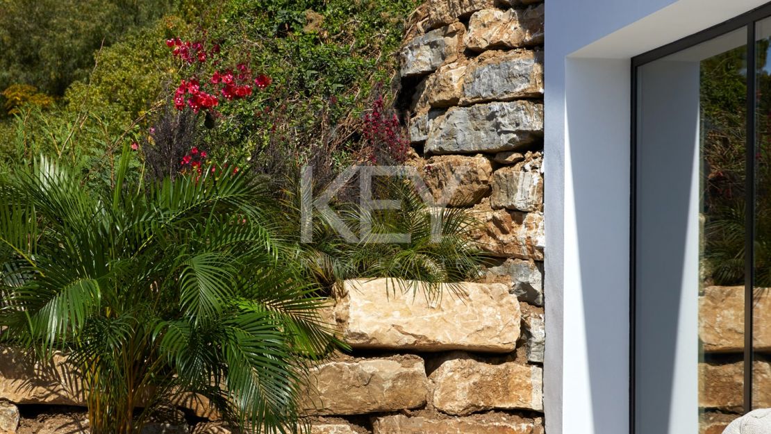 Exquisite Mediterranean Villa for rent in La Zagaleta with Breathtaking Sea and Golf Views