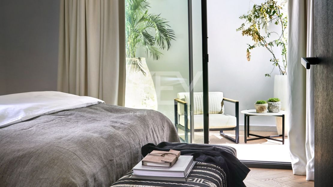 Exquisite Mediterranean Villa for rent in La Zagaleta with Breathtaking Sea and Golf Views