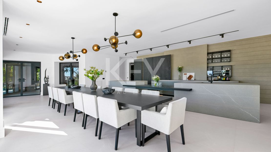 Exquisite Mediterranean Villa for rent in La Zagaleta with Breathtaking Sea and Golf Views