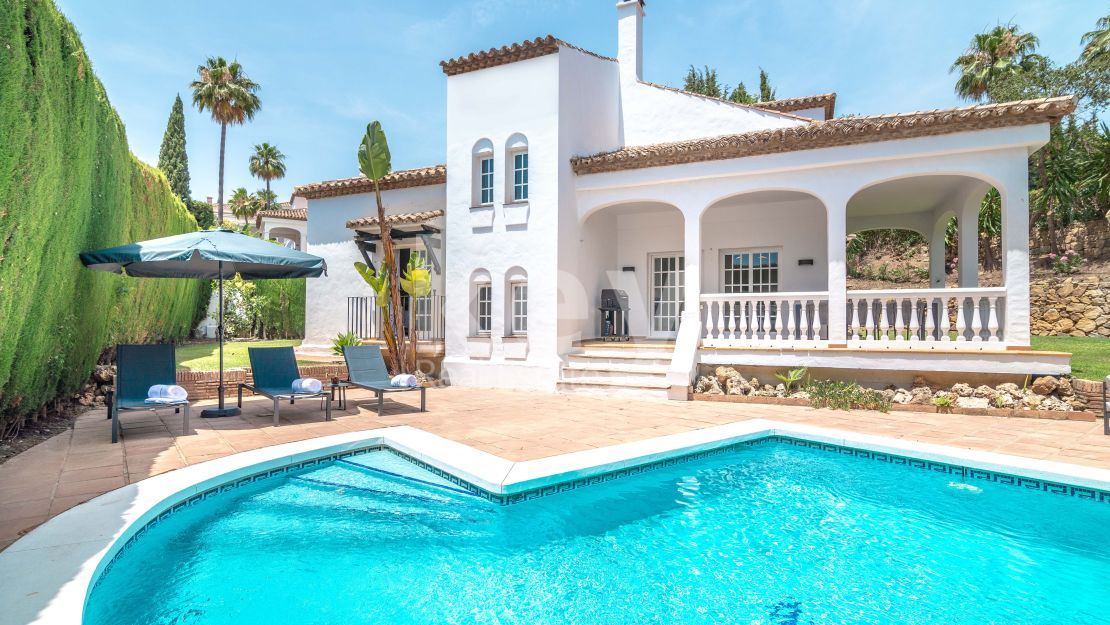 Stunning Four-Bedroom Villa in Marbella Country Club, Nueva Andalucia
