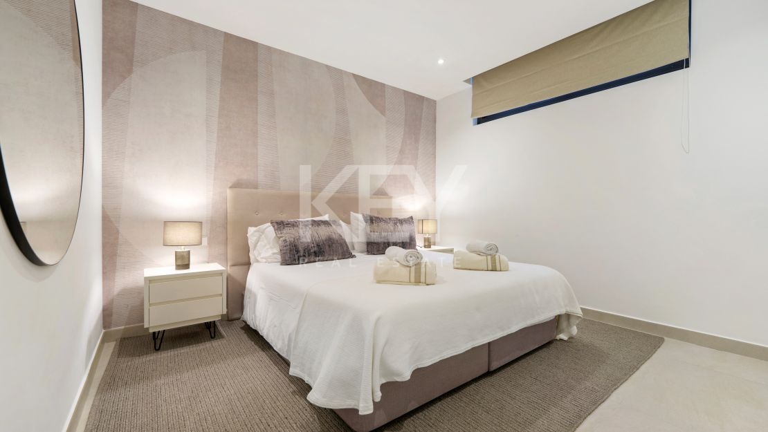 Современная вилла в Altos de Puente Romano, Золотая Миля Марбельи