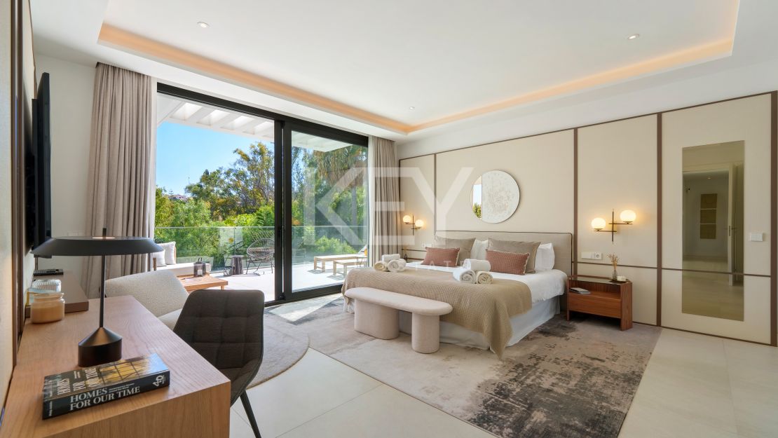 Современная вилла в Altos de Puente Romano, Золотая Миля Марбельи