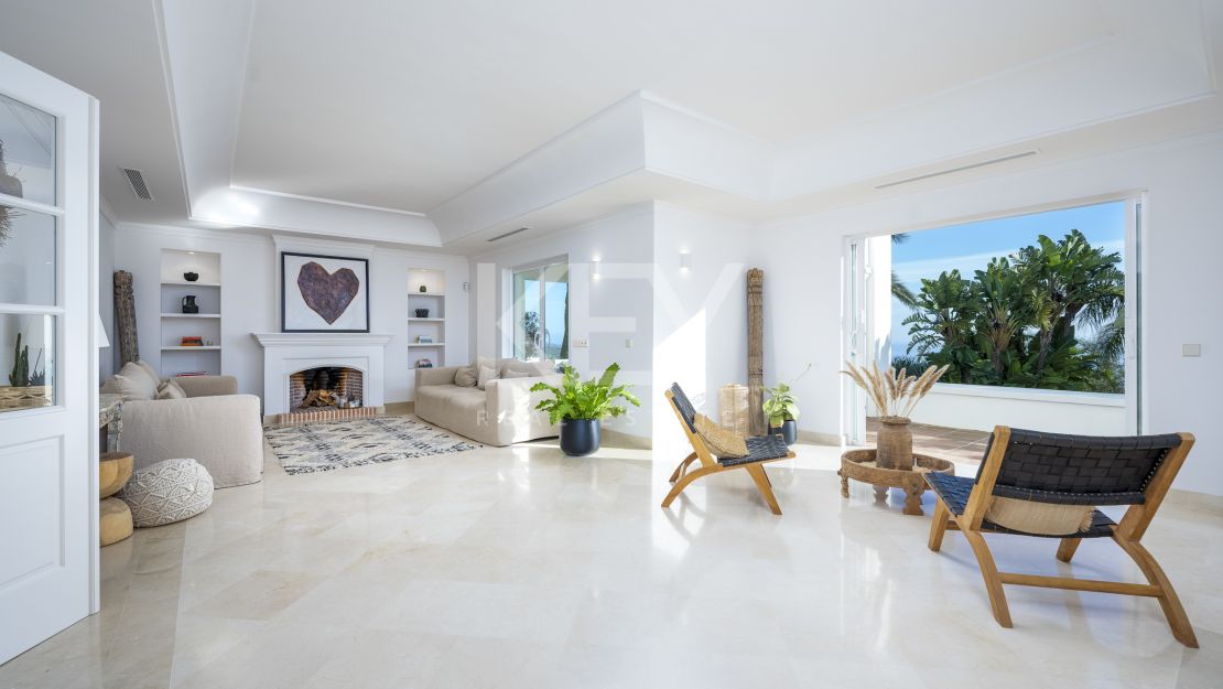Villa de lujo excepcional con vistas panorámicas al Mediterráneo en Los Altos de los Monteros, Marbella