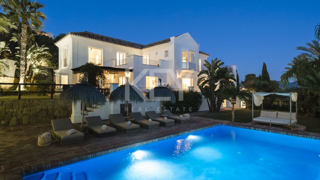 Villa de lujo excepcional con vistas panorámicas al Mediterráneo en Los Altos de los Monteros, Marbella