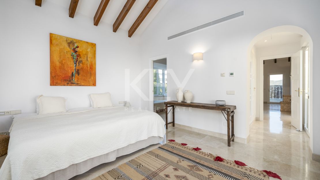 Villa de lujo excepcional con vistas panorámicas al Mediterráneo en Los Altos de los Monteros, Marbella