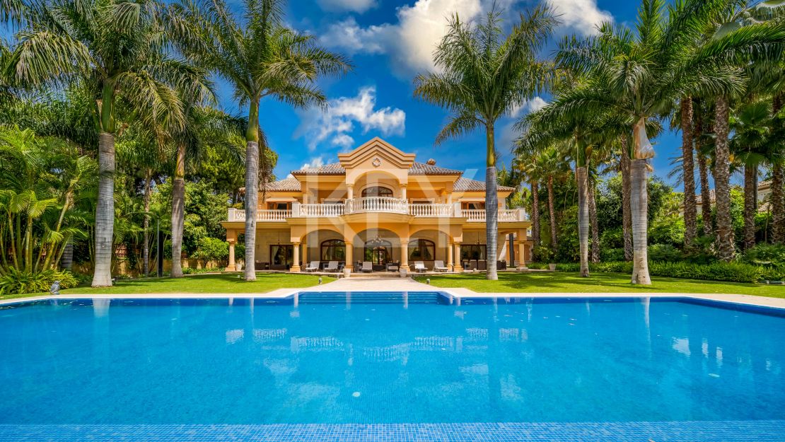 Luxurious 8-Bedroom Beachside Villa in Guadalmina Baja with Large Plot and a Private Spa