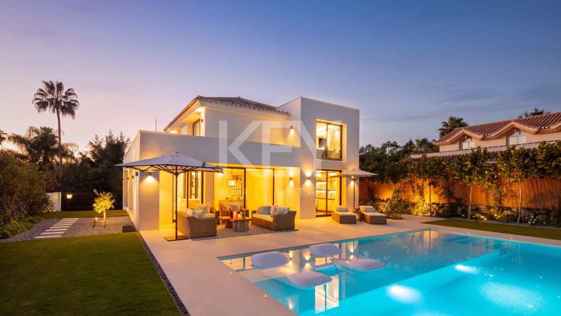  Espectacular villa en venta en el Valle del Golf, Nueva Andalucía, Marbella