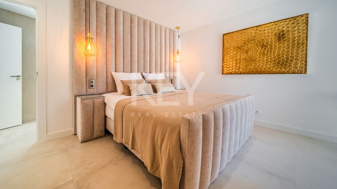 Просторная вилла предлагается в краткосрочную аренду в Nagueles, Golden Mile, Marbella