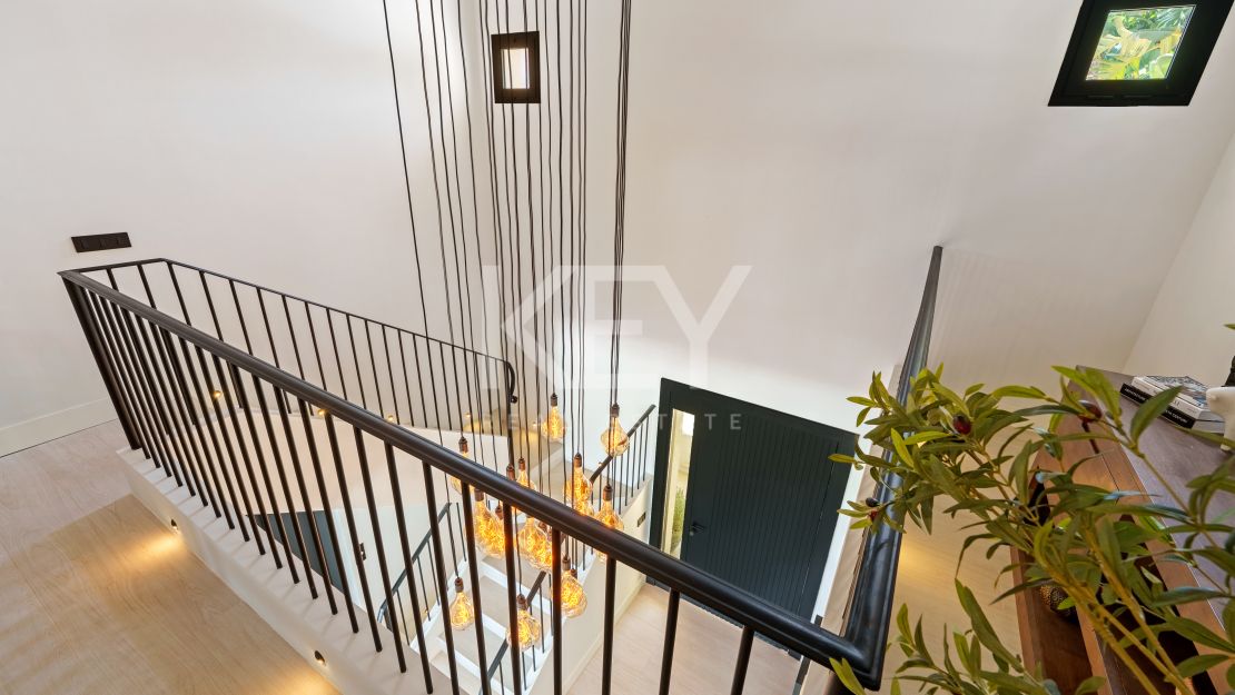  Villa Harmony: Propiedad de lujo en alquiler en Nueva Andalucía, Marbella.