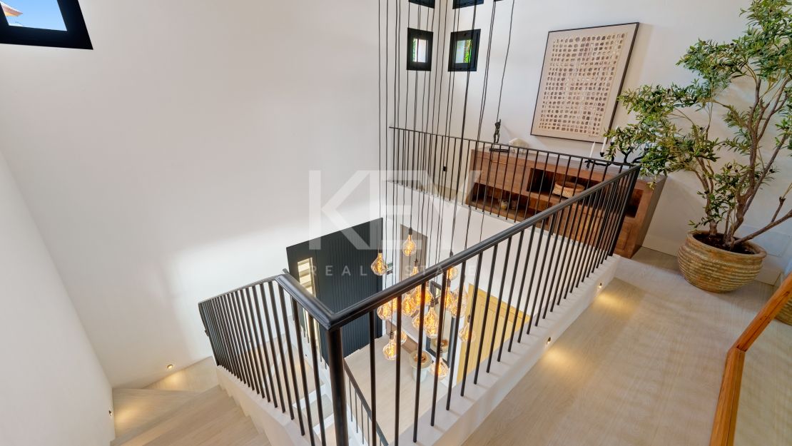  Villa Harmony: Propiedad de lujo en alquiler en Nueva Andalucía, Marbella.