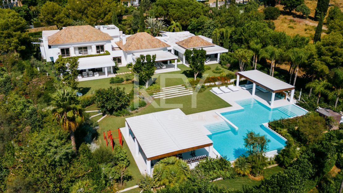 Luxury and exquisite Villa for sale  in Sierra Blanca, Marbella