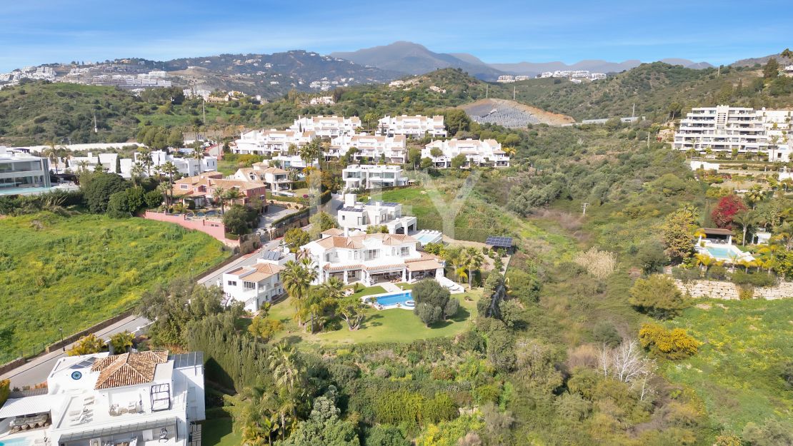 Lujosa Mansión Andaluza en Venta con Espectaculares Vistas en Nueva Andalucía