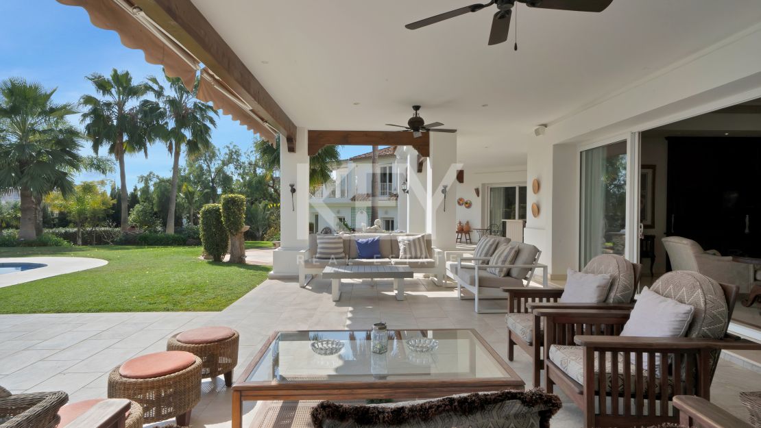 Lujosa Mansión Andaluza en Venta con Espectaculares Vistas en Nueva Andalucía