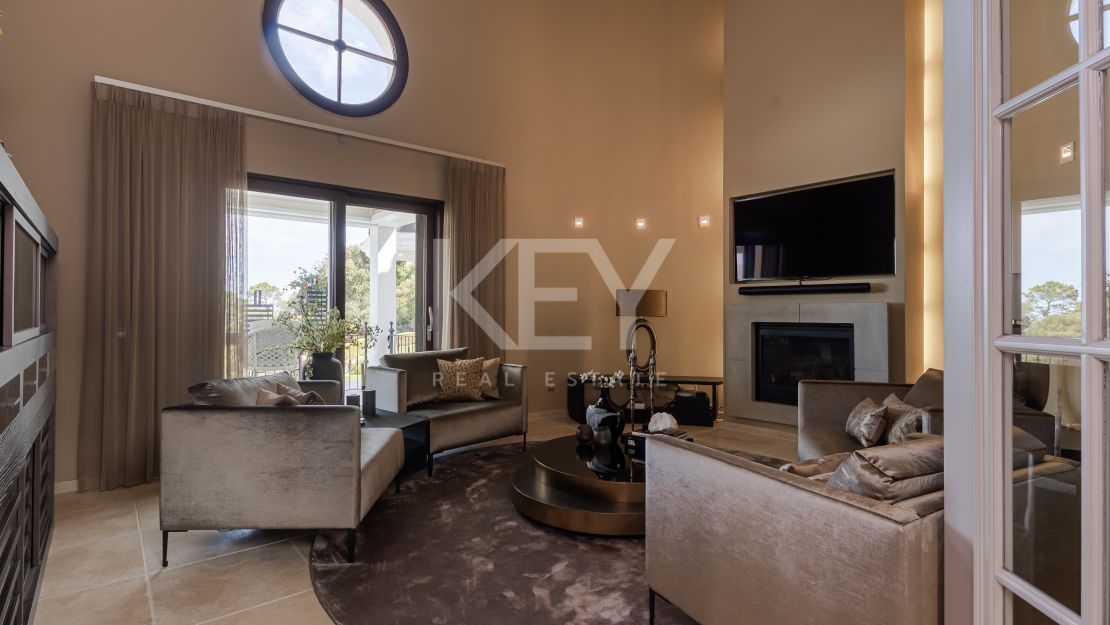 Роскошная вилла с видом на море Эль Эррохо, Бенаавис