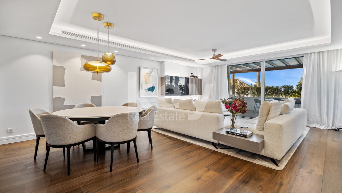 Impressive Three-Bedroom Apartment in Monte Paraiso, Marbella Golden Mile for Sale