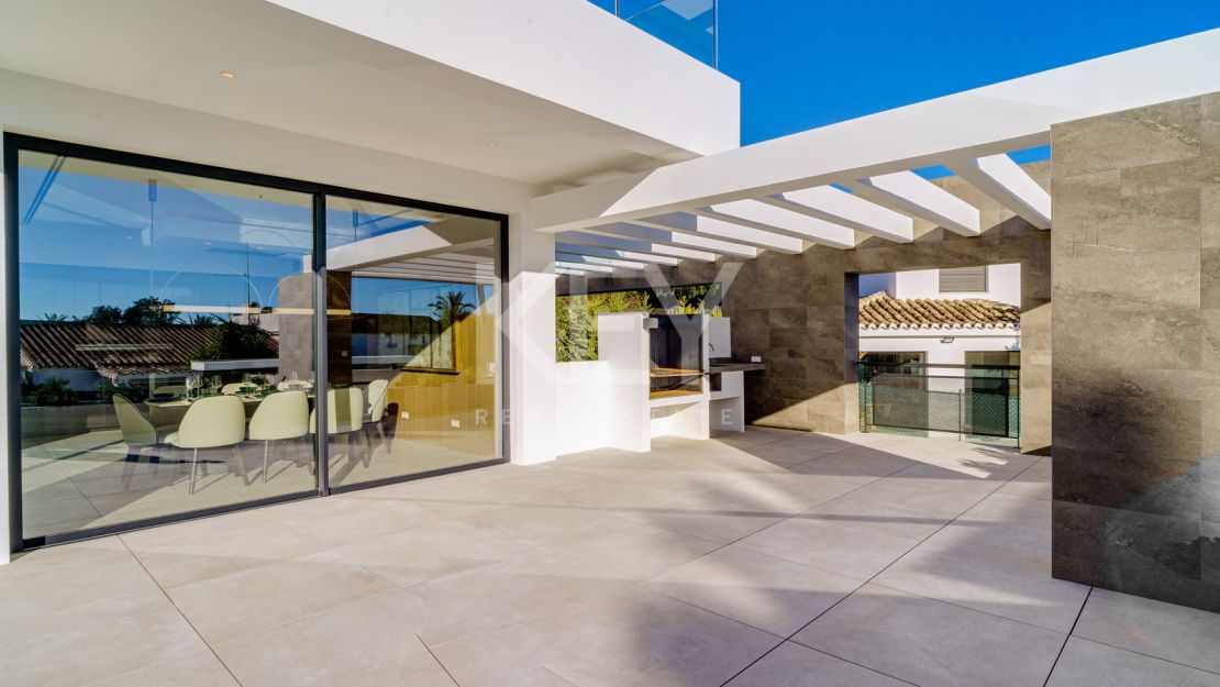 Сказочная вилла на продажу в Марбесе, Эльвира рядом с пляжем