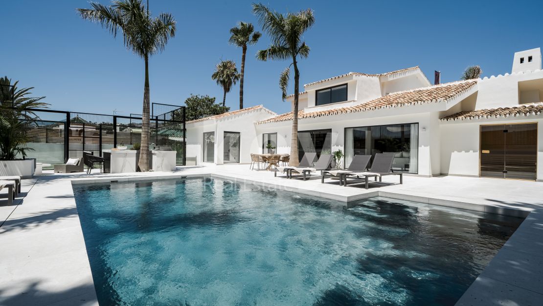 The luxury and perfectly presented 7 bedroom villa for sale in Marbella