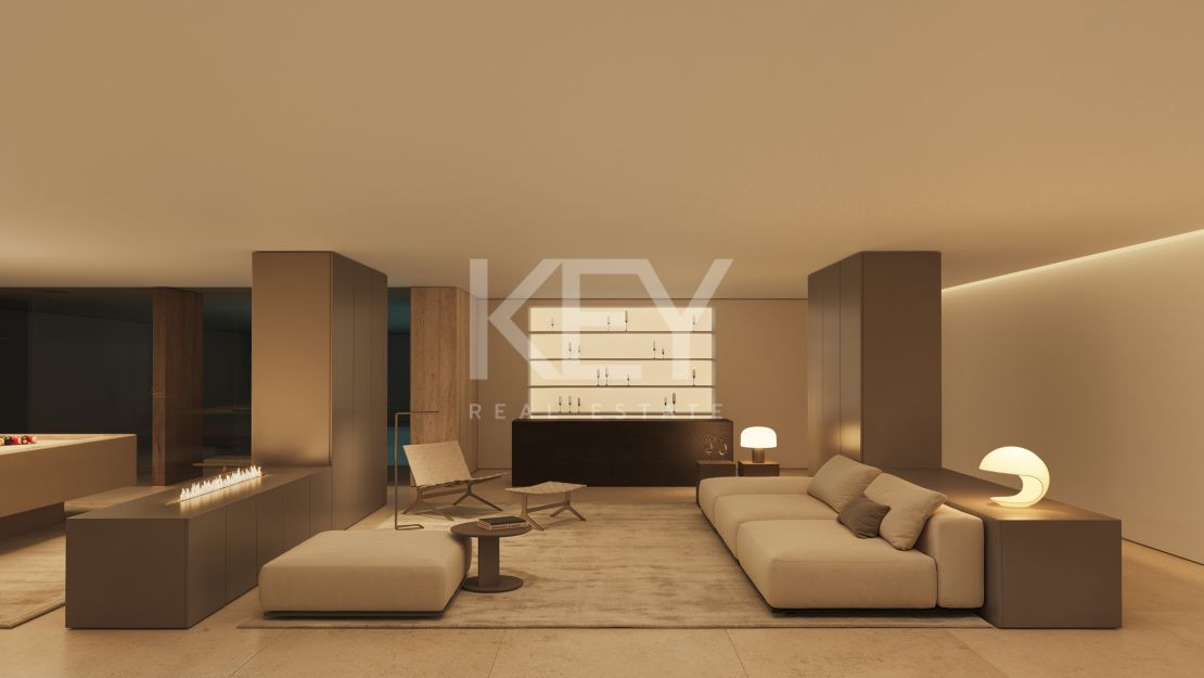 Luxurious villa with golf and sea views for sale in La Reserva, Sotogrande